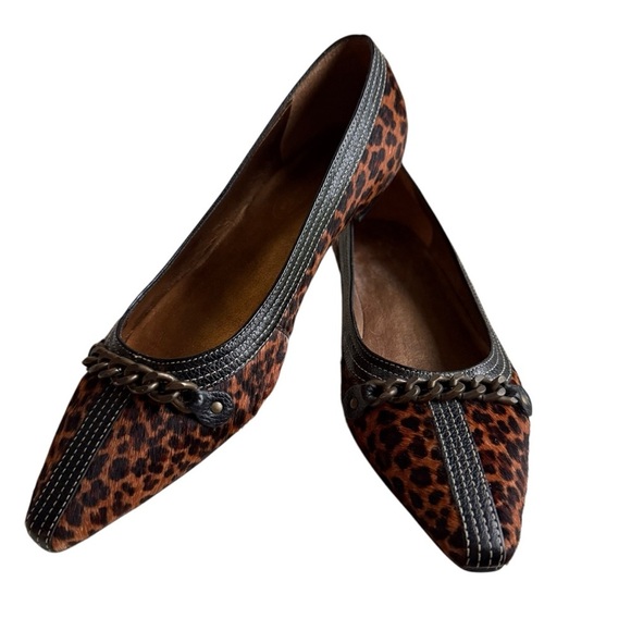 TALBOTS Womens Leopard Animal Print Pony Hair Pointed Toe Flats Size 5 1/2 B, - Picture 6 of 9